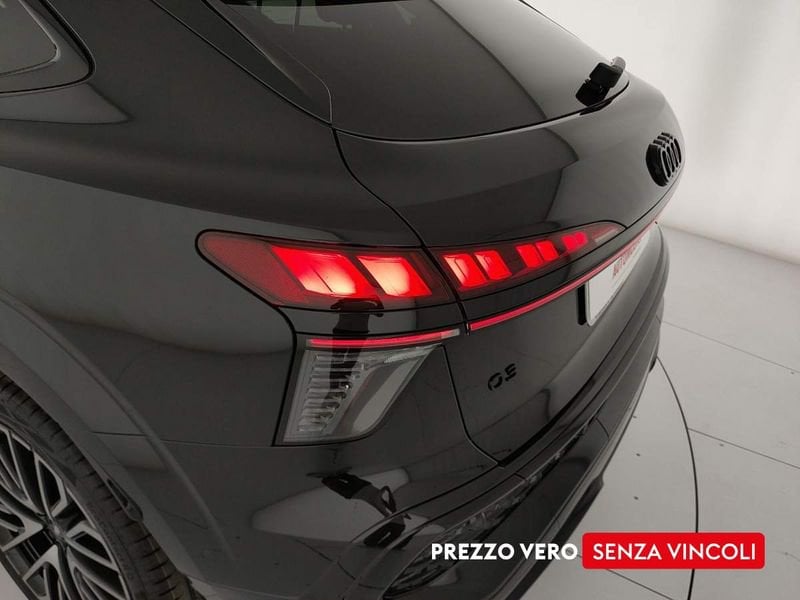 Audi Q3  Sportback 2.0 tfsi S line edition quattro 204cv s-tronic