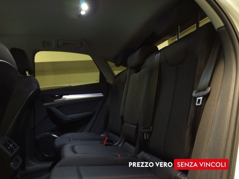 Audi Q5  Sportback 40 2.0 tdi mhev 12V S line quattro s-tronic