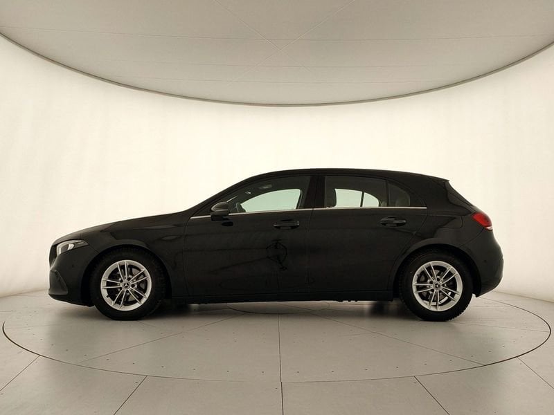Mercedes-Benz   A 180 d Automatic Business Extra