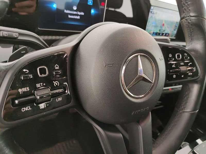 Mercedes-Benz   A 180 d Automatic Business Extra