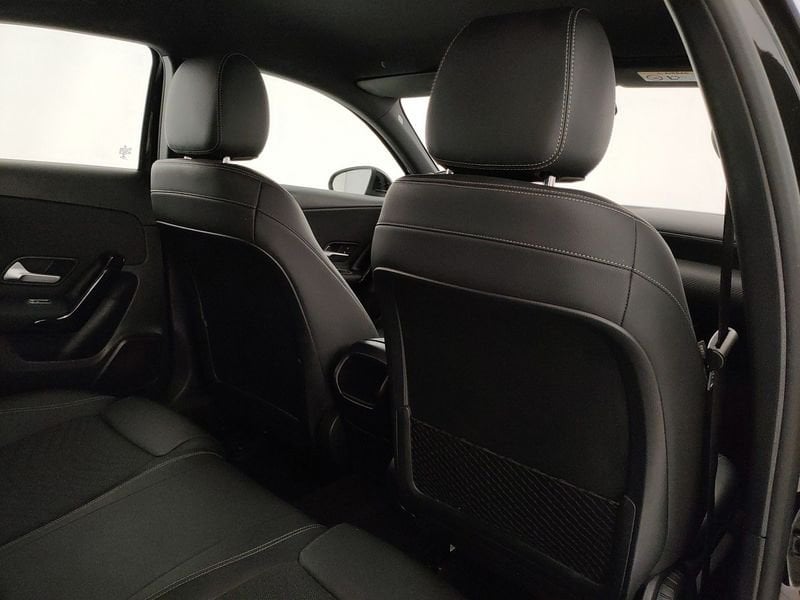Mercedes-Benz   A 180 d Automatic Business Extra