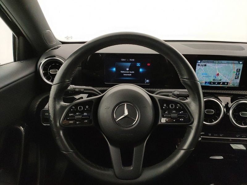 Mercedes-Benz   A 180 d Automatic Business Extra