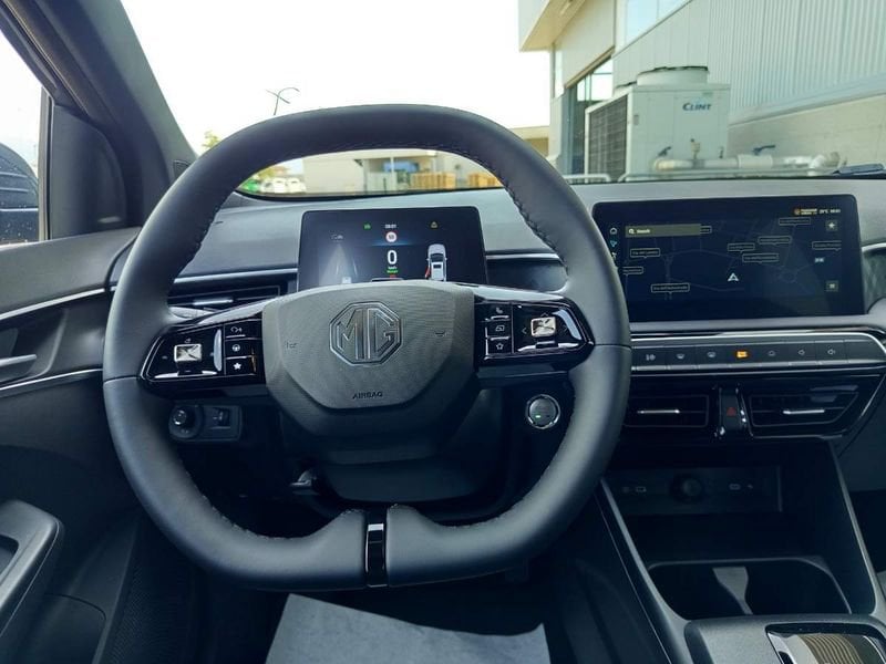 MG MG3  1.5 hybrid+ Luxury auto