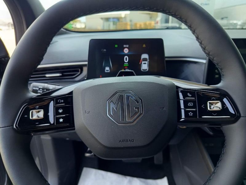 MG MG3  1.5 hybrid+ Luxury auto