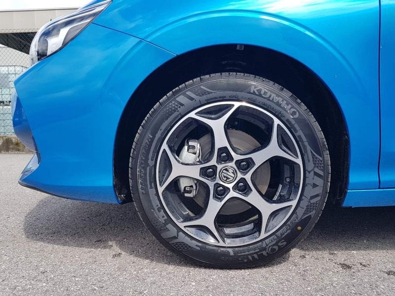 MG MG3  1.5 hybrid+ Luxury auto