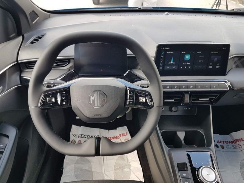 MG MG3  1.5 hybrid+ Luxury auto