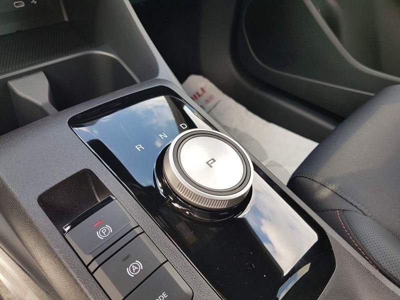 MG MG3  1.5 hybrid+ Luxury auto