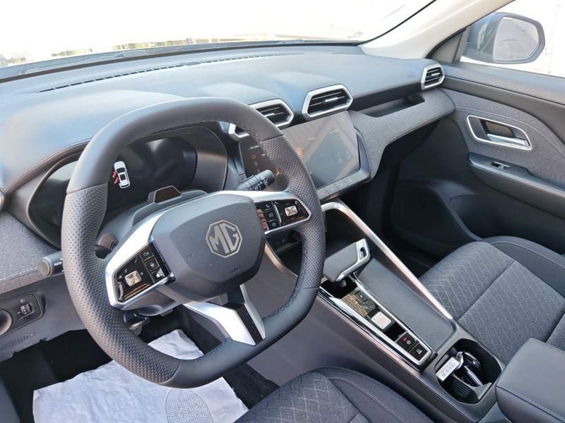 MG ZS  1.5 hybrid+ Comfort auto