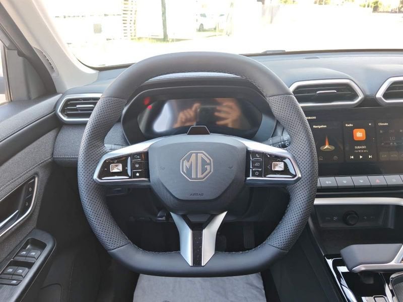 MG ZS  1.5 hybrid+ Comfort auto