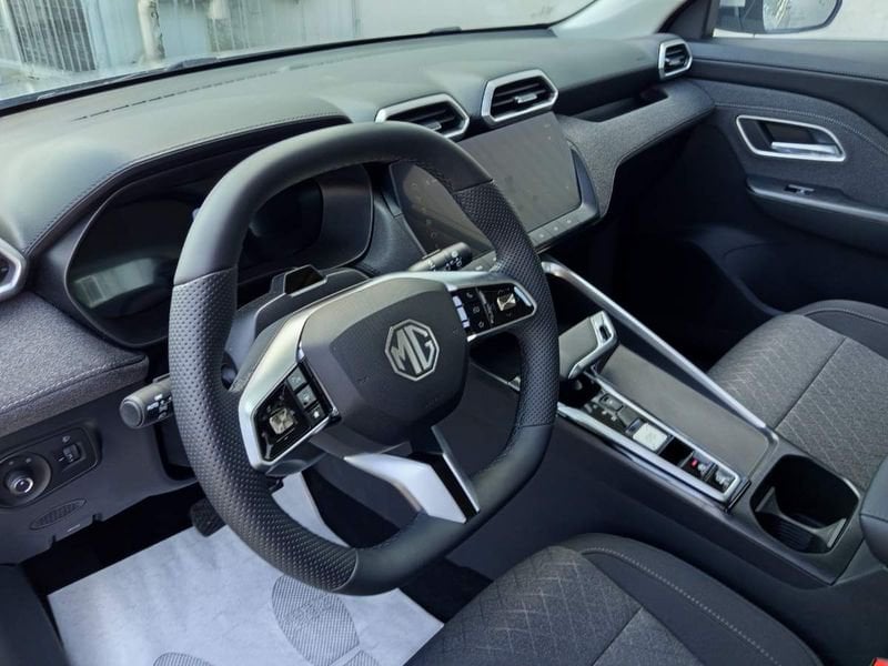 MG ZS  1.5 hybrid+ Comfort auto