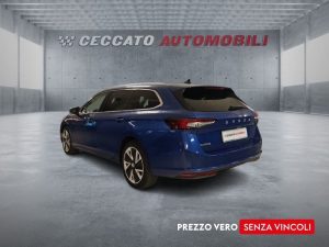 Skoda Superb  Wagon 2.0 tdi Style 150cv dsg