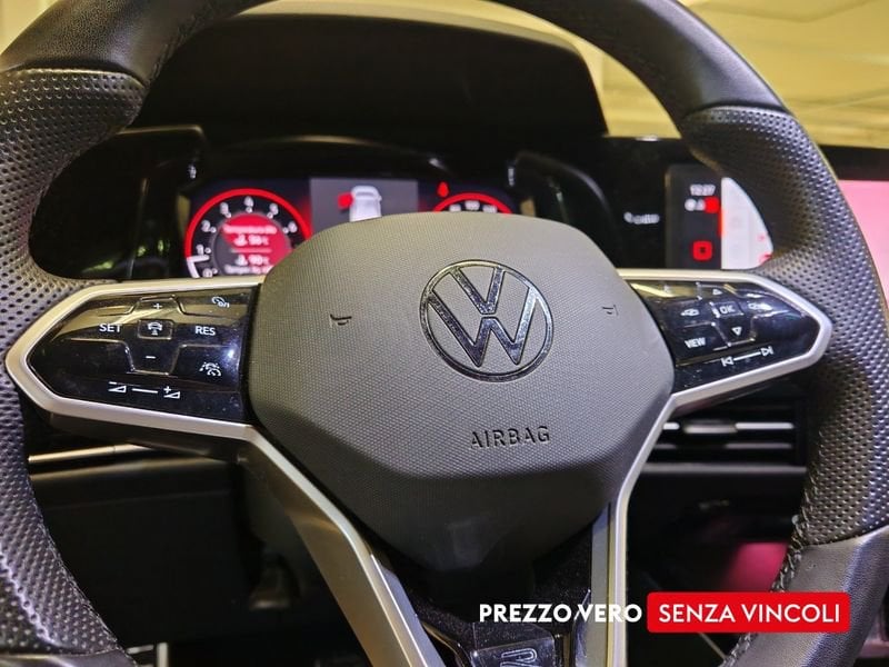 Volkswagen Golf  1.5 etsi evo R-Line 130cv dsg