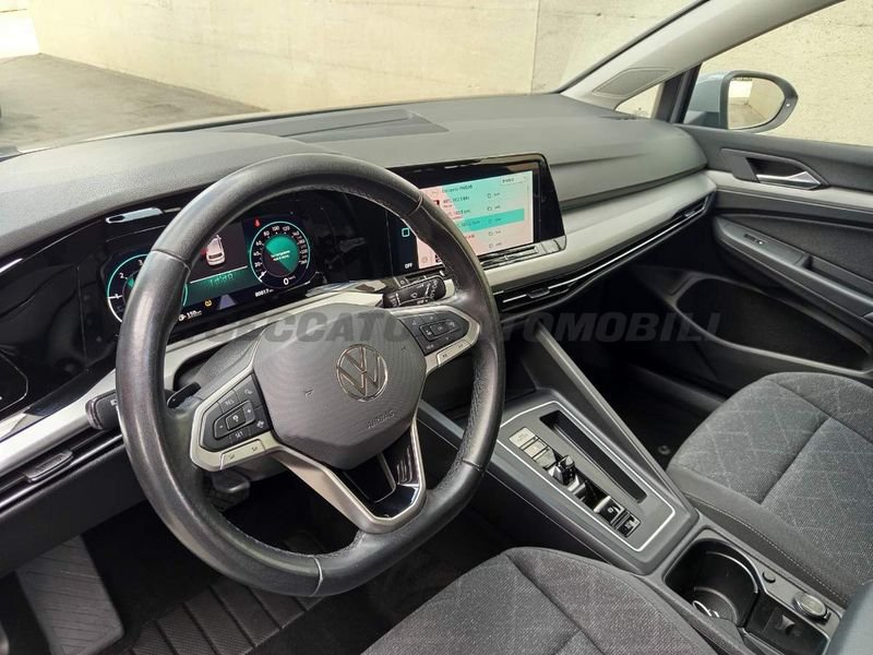 Volkswagen Golf  2.0 tdi Life 115cv dsg