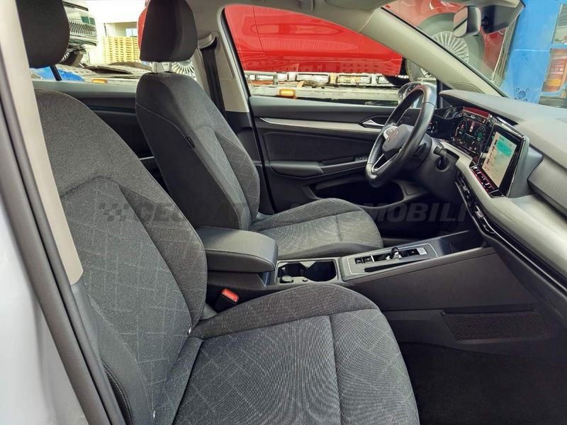 Volkswagen Golf  2.0 tdi Life 115cv dsg