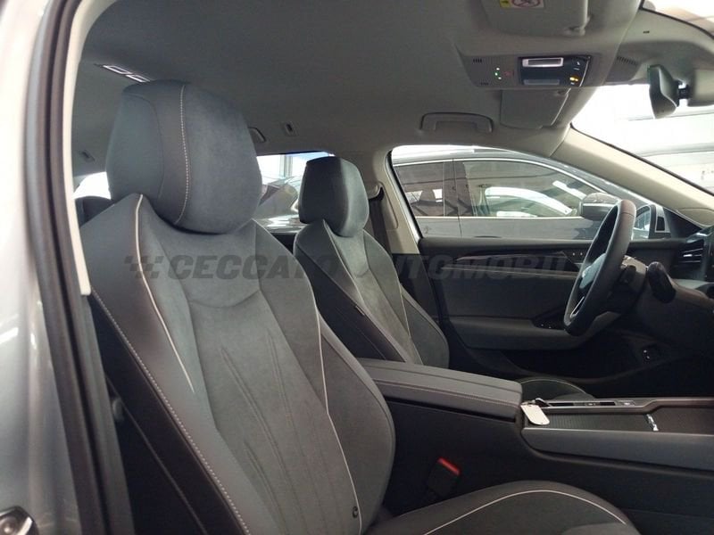 Volkswagen Passat  1.5 tsi ehybrid Business 204cv dsg