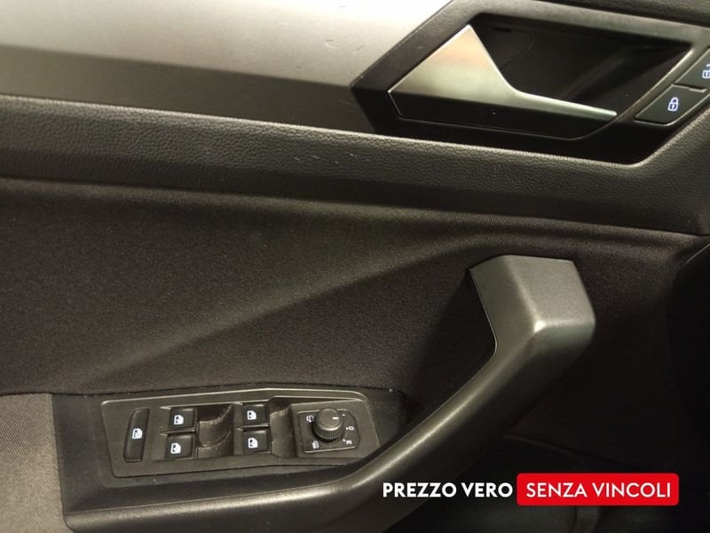 Volkswagen T-Roc  1.0 tsi Life 110cv