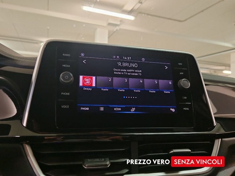 Volkswagen T-Roc  1.0 tsi R-Line 110cv