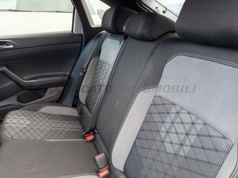 Volkswagen Taigo  1.0 tsi R-Line 115cv