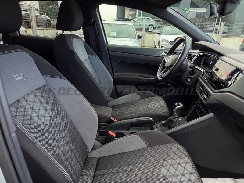 Volkswagen Taigo  1.0 tsi R-Line 115cv