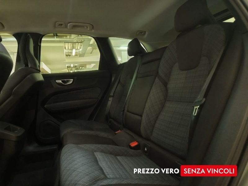 Volvo XC60  2.0 b4 Core awd auto