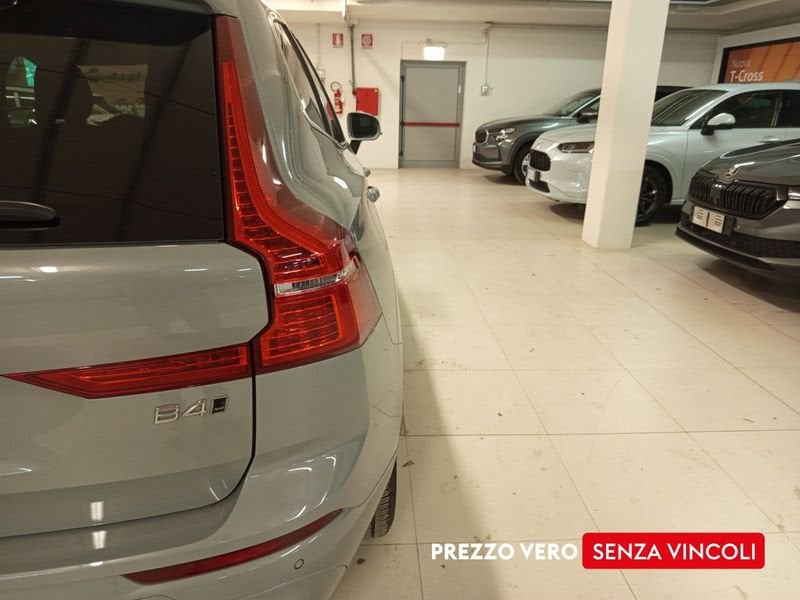 Volvo XC60  2.0 b4 Core awd auto