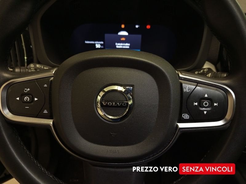 Volvo XC60  2.0 b4 Core awd auto