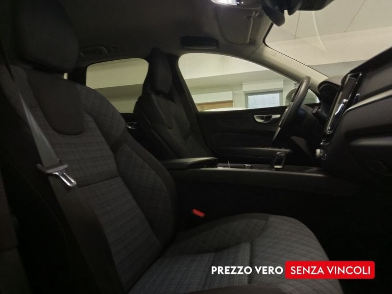 Volvo XC60  2.0 b4 Core awd auto