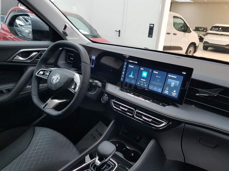 MG HS  1.5 hybrid+ Comfort auto