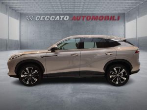 MG HS  1.5 hybrid+ Luxury auto