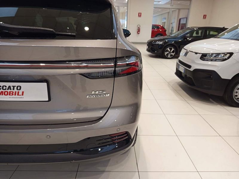MG HS  1.5 hybrid+ Luxury auto