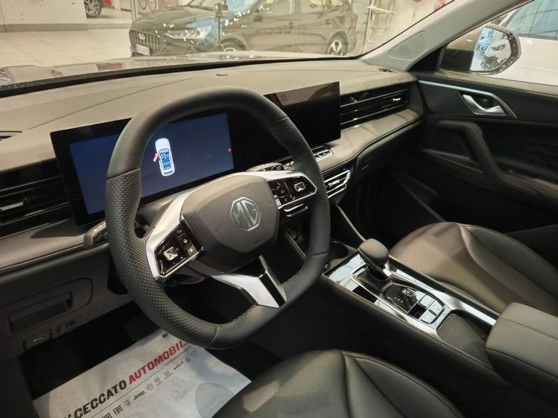 MG HS  1.5 hybrid+ Luxury auto