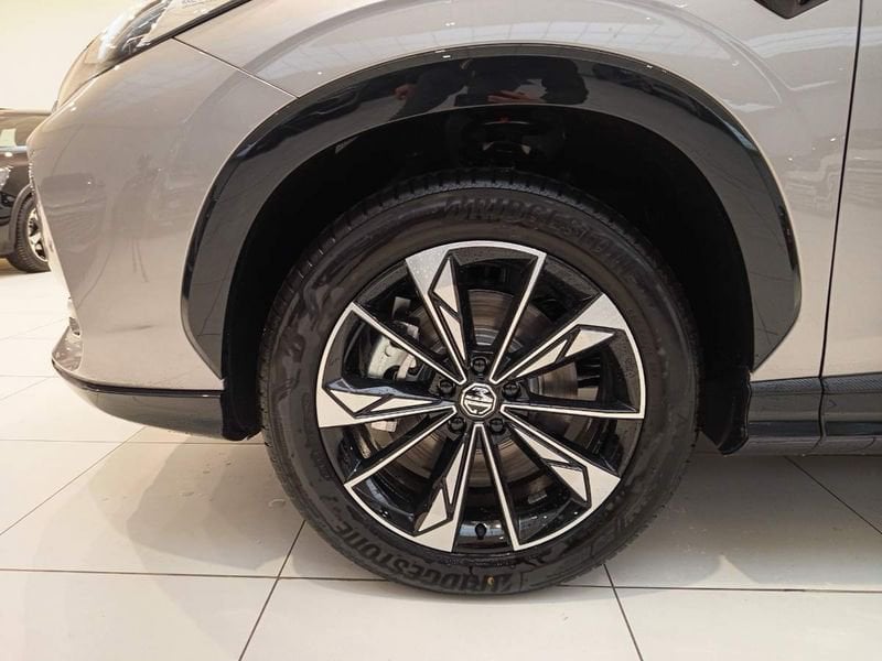 MG HS  1.5 hybrid+ Luxury auto