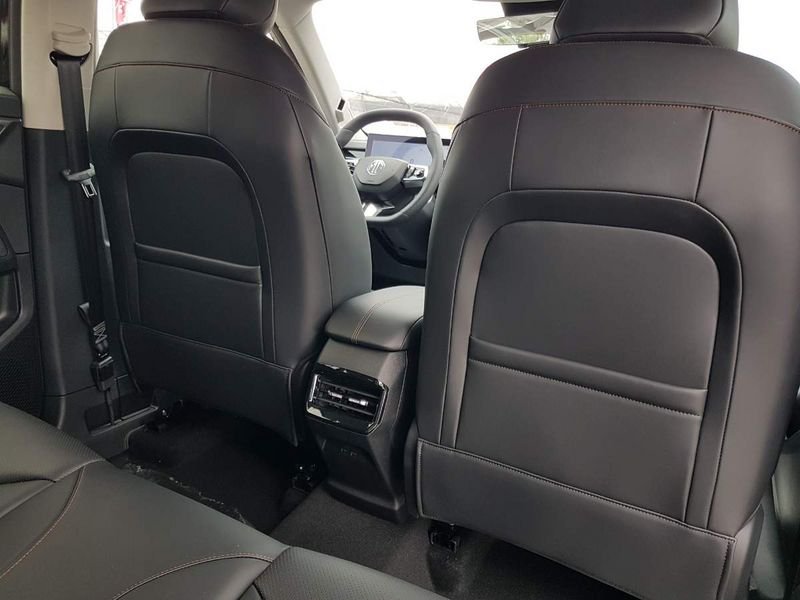 MG HS  1.5 hybrid+ Luxury auto
