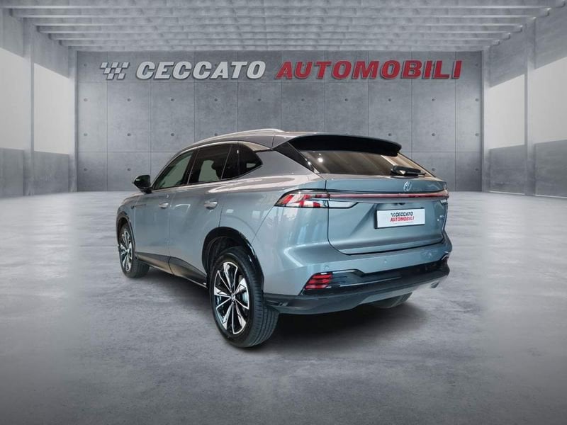 MG HS  1.5 hybrid+ Luxury auto