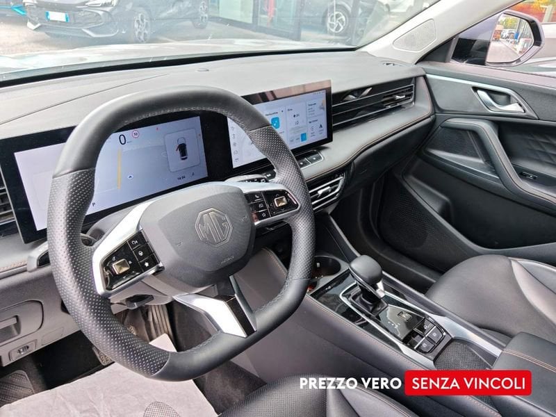 MG HS  1.5 Luxury auto