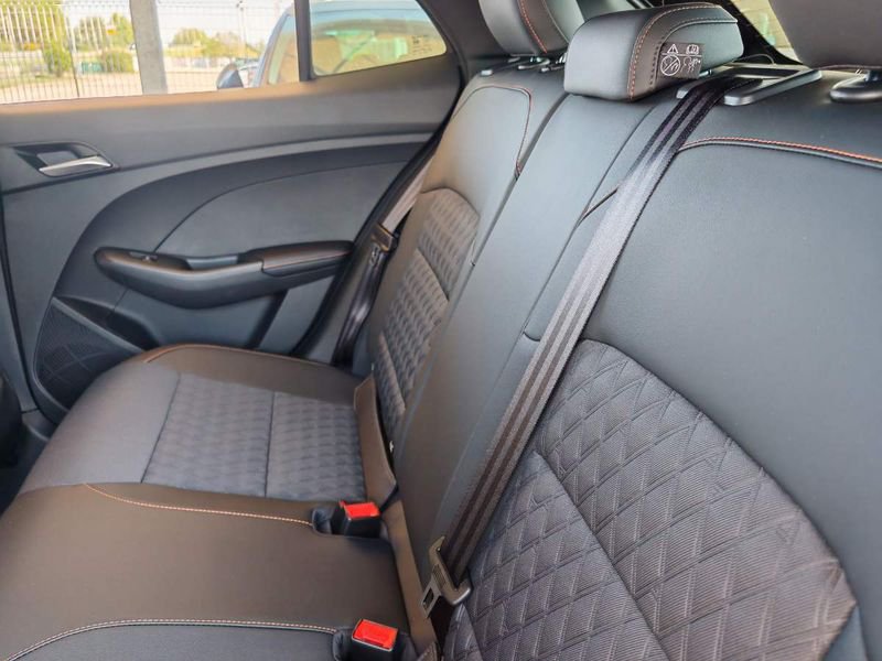 MG MG3  1.5 hybrid+ Luxury auto