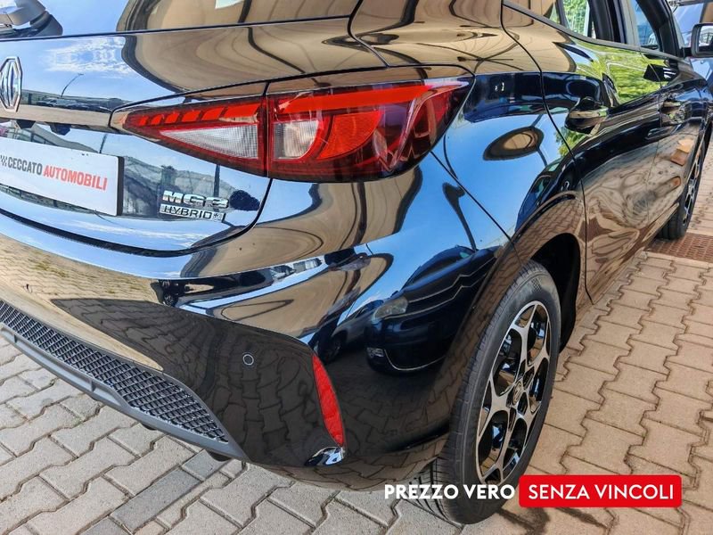 MG MG3  1.5 hybrid+ Luxury auto