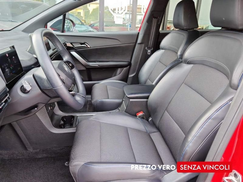 MG MG4  64kWh Luxury