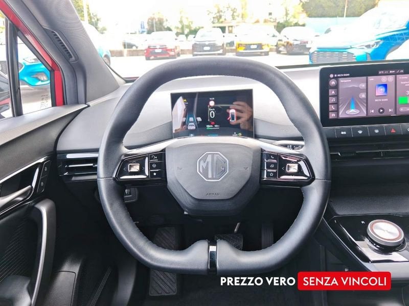 MG MG4  64kWh Luxury