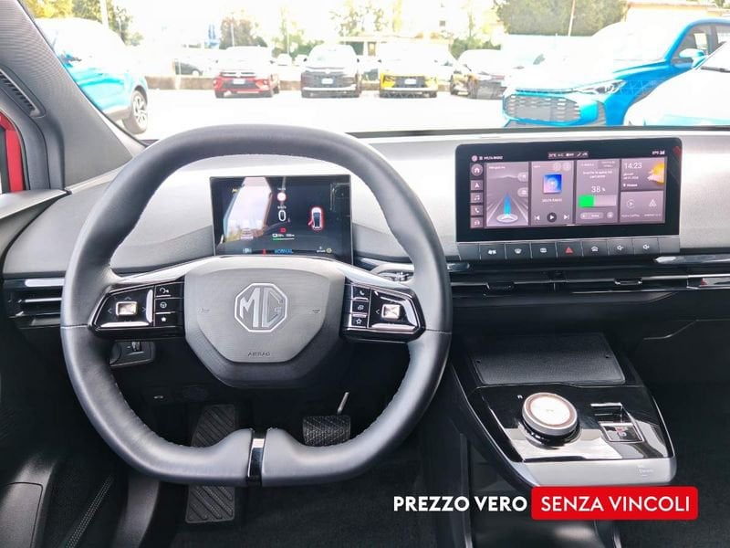 MG MG4  64kWh Luxury