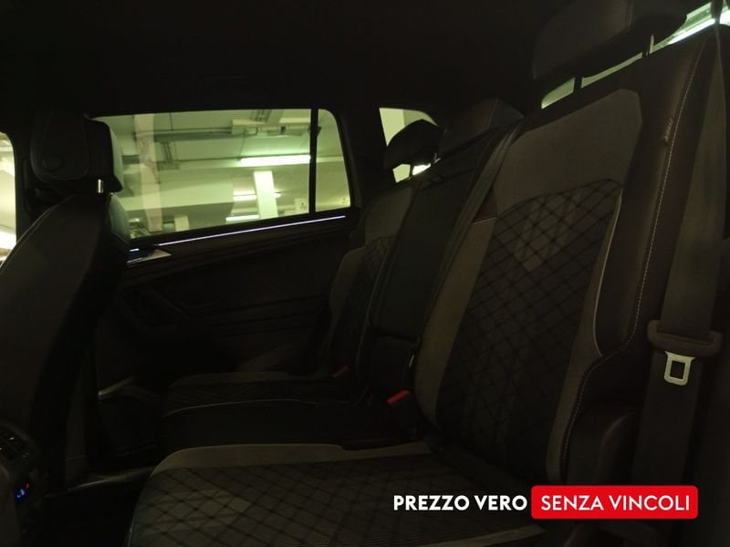 Volkswagen Tiguan Allspace  1.5 tsi R-Line 7p.ti dsg